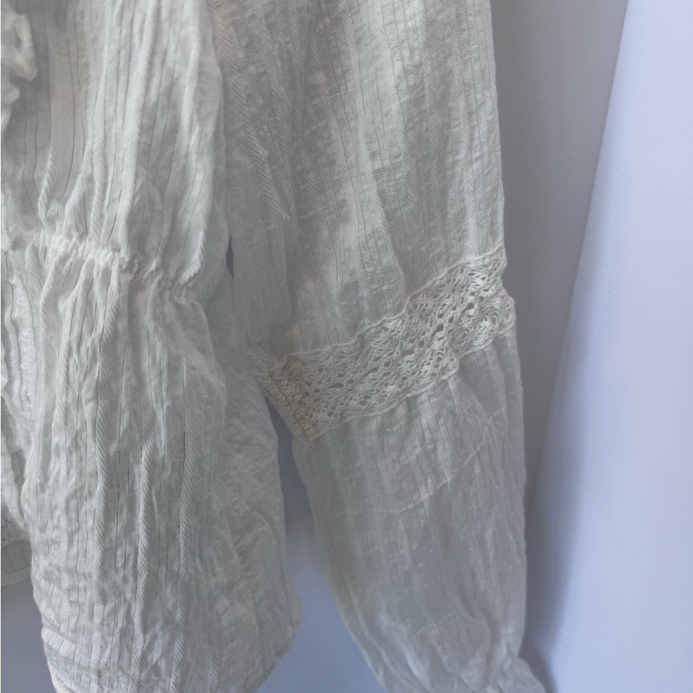 H&M White Ruffled Blouse - Picture 4 of 5